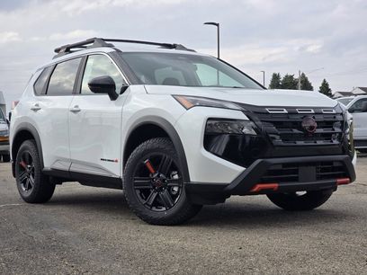 New 2026 Nissan Rogue SV w/ Rock Creek Premium Package