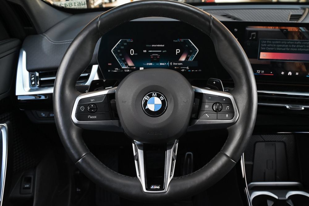 Used 2026 BMW X2 xDrive28i AWD/4WD image 12