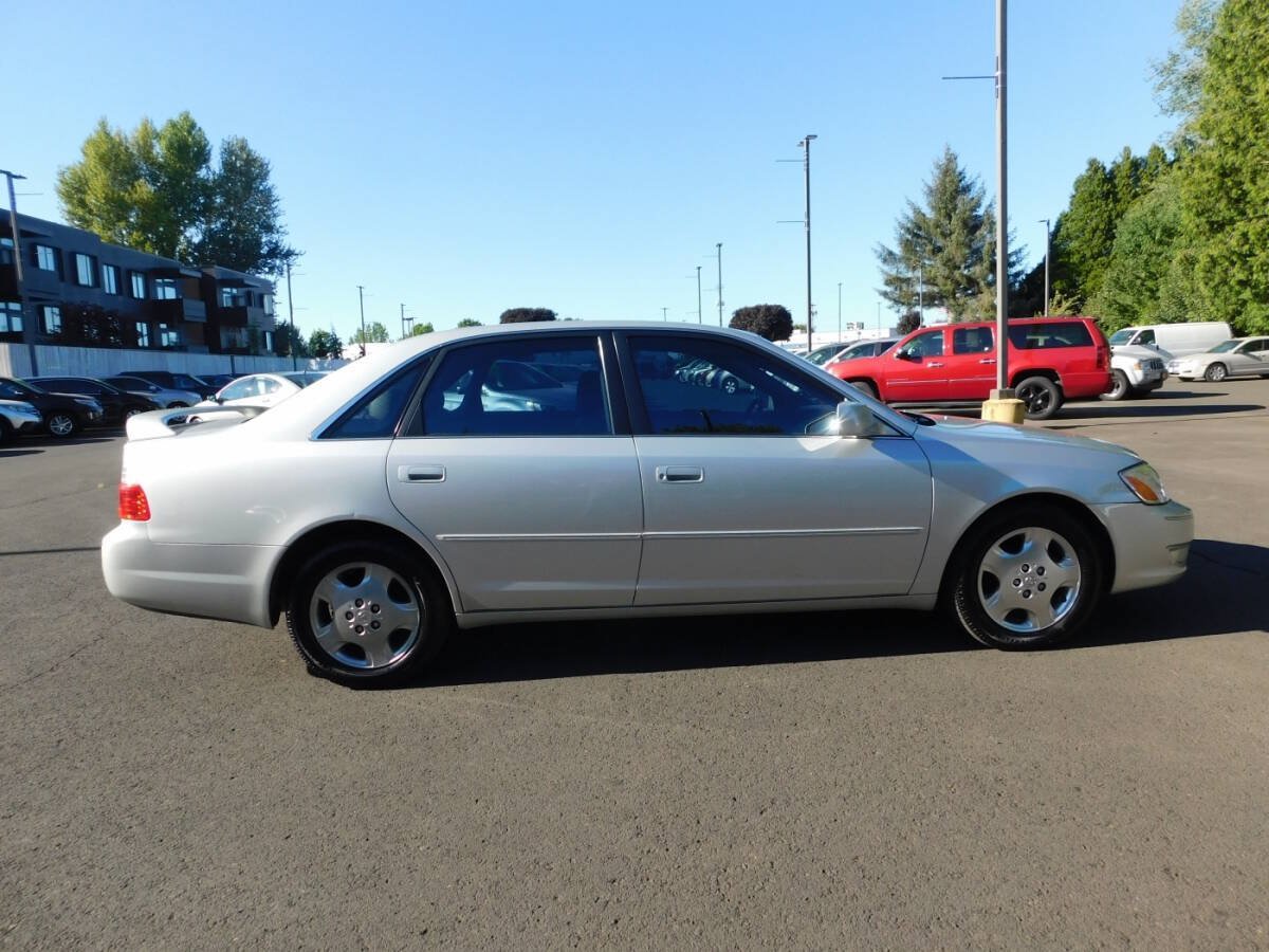 Used 2003 Toyota Avalon XLS FWD image 17