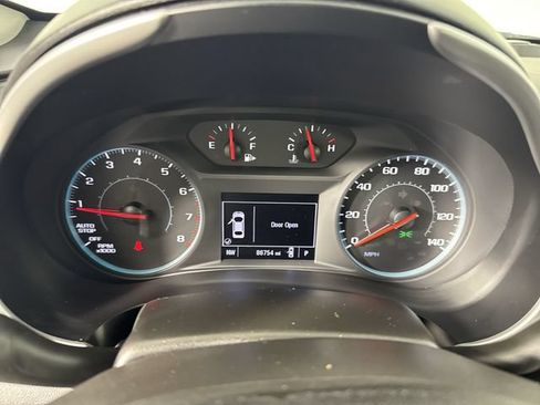 Used 2022 Chevrolet Malibu LS FWD image 16