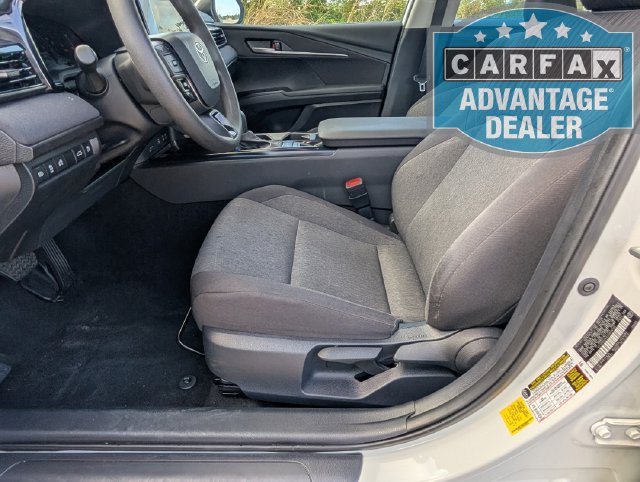 Used 2025 Toyota Camry LE FWD image 21