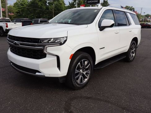 Used 2022 Chevrolet Tahoe LS w/ Driver Alert Package AWD/4WD image 30