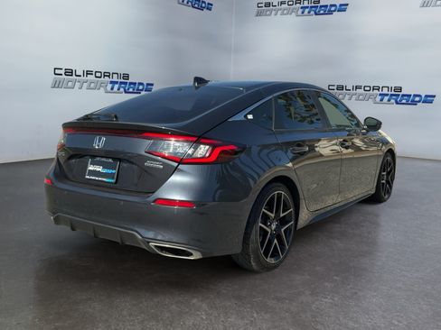 Used 2022 Honda Civic Sport Touring image 5