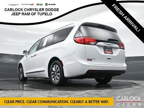 Used 2020 Chrysler Pacifica Touring-L Plus w/ Advanced Safetytec Group image 63