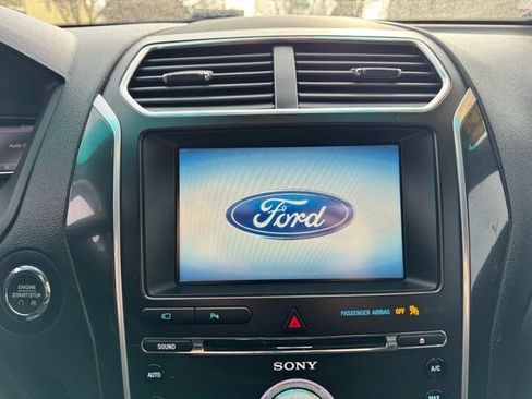Used 2016 Ford Explorer Sport w/ Equipment Group 401A AWD/4WD image 16