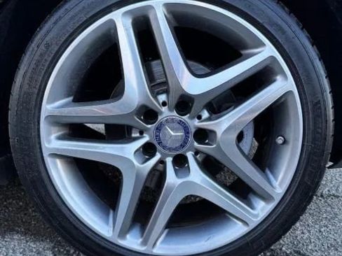 Used 2014 Mercedes-Benz SLK 250 image 14