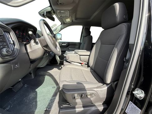 New 2026 Chevrolet Silverado 2500 Custom w/ Custom Convenience Package image 9