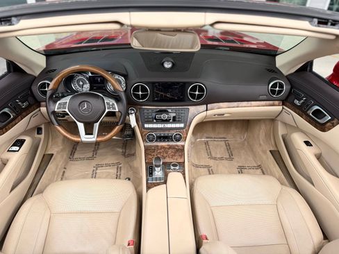 Used 2016 Mercedes-Benz SL 400 w/ Premium I Package image 4