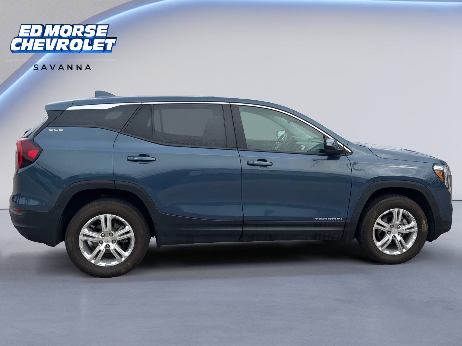 Used 2024 GMC Terrain SLE AWD/4WD image 6