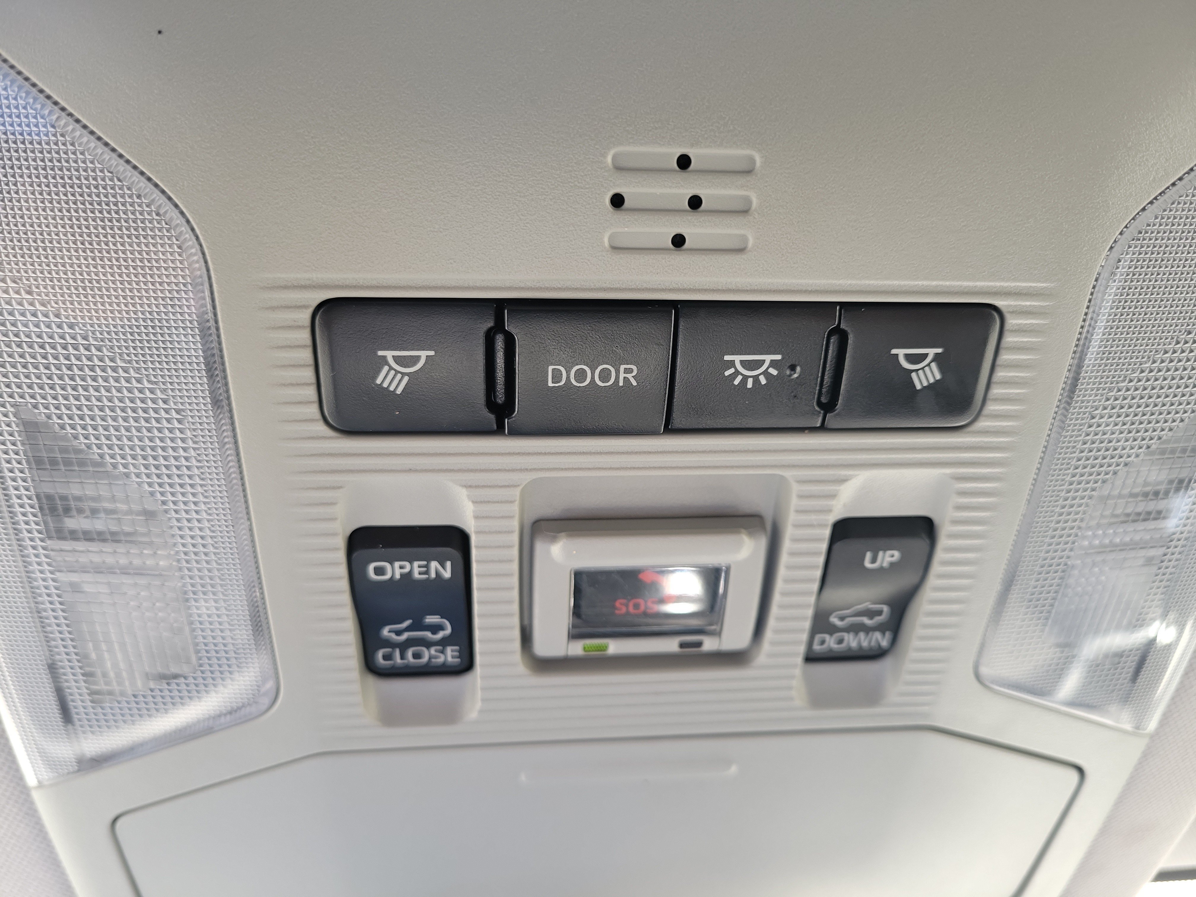 Certified 2021 Toyota RAV4 XLE w/ Convenience Package FWD image 25