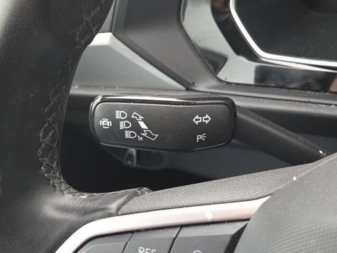 Used 2024 Volkswagen Jetta Sport FWD image 38