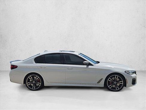 Used 2021 BMW M550i xDrive w/ Executive Package AWD/4WD image 4