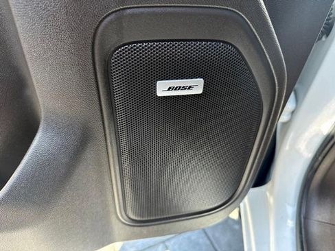 Used 2020 GMC Sierra 2500 SLT w/ Technology Package RWD image 20