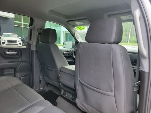 Used 2025 Chevrolet Silverado 1500 Custom AWD/4WD image 33