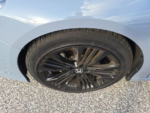 Used 2022 Honda Accord Sport image 6