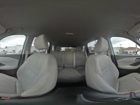 Used 2025 Nissan Rogue SV AWD/4WD image 45