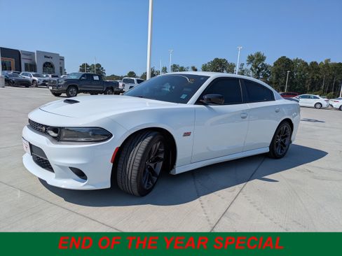 Used 2023 Dodge Charger Scat Pack w/ Plus Group image 3
