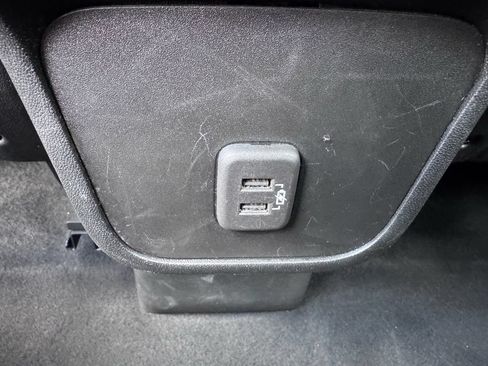 Used 2021 Chevrolet Equinox LS w/ LS Convenience Package FWD image 33