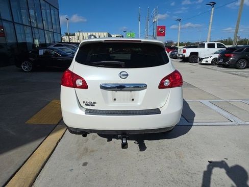 Used 2015 Nissan Rogue S w/ Convenience Package image 5