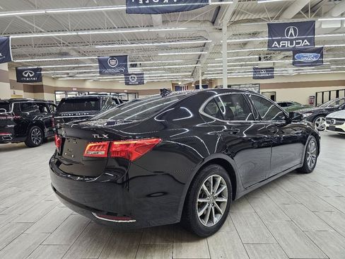 Used 2018 Acura TLX w/ Technology Package FWD image 6