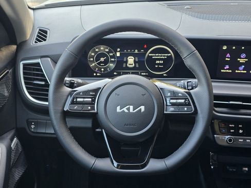 New 2026 Kia Seltos SX image 7