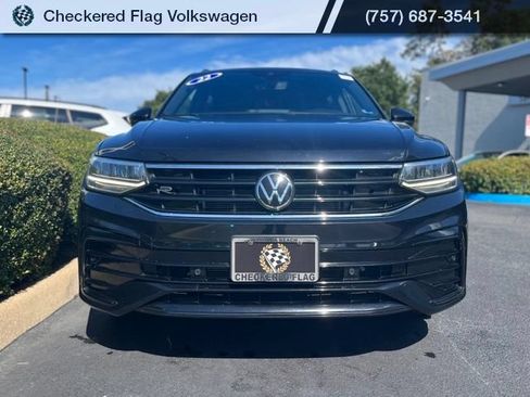 Used 2022 Volkswagen Tiguan SE R-Line FWD image 12