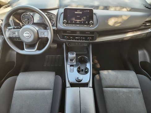Used 2024 Nissan Rogue SV AWD/4WD image 24