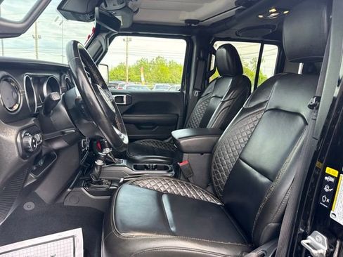 Used 2022 Jeep Gladiator Overland AWD/4WD image 16