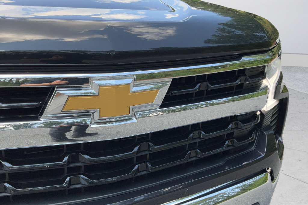 Used 2023 Chevrolet Silverado 1500 LT w/ Protection Package AWD/4WD image 27