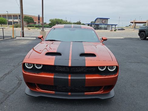 Used 2023 Dodge Challenger SRT Hellcat RWD image 8