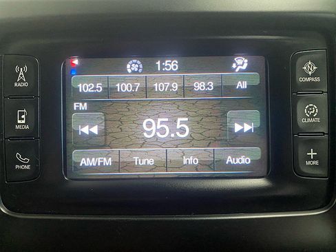 Used 2014 Jeep Cherokee Latitude image 22