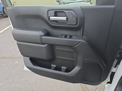 Used 2021 Chevrolet Silverado 1500 Custom Trail Boss w/ Safety Confidence Package AWD/4WD image 27