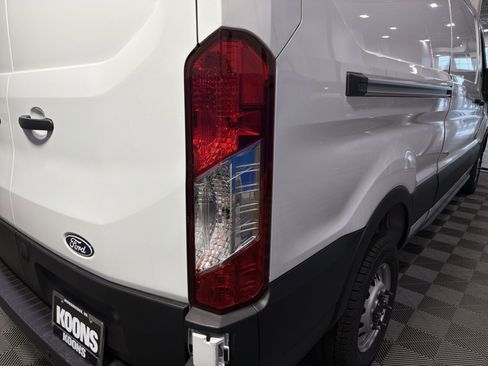 New 2026 Ford Transit 250 Low Roof AWD w/ Load Area Protection Package image 18