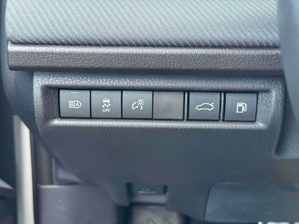 Certified 2026 Toyota Camry SE w/ Convenience Package AWD/4WD image 20