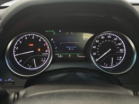 Used 2018 Toyota Camry XLE w/ Driver Assist Package FWD image 21