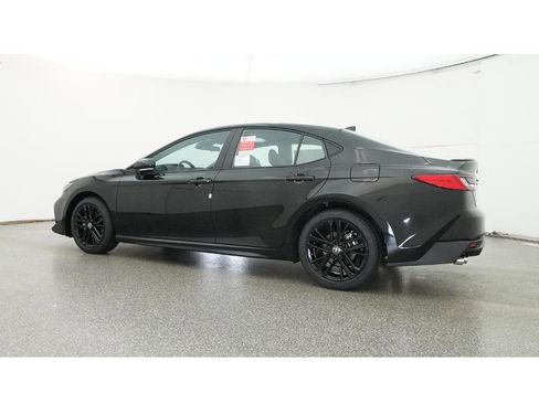 New 2026 Toyota Camry SE image 20