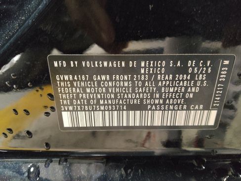 Used 2025 Volkswagen Jetta SE image 33