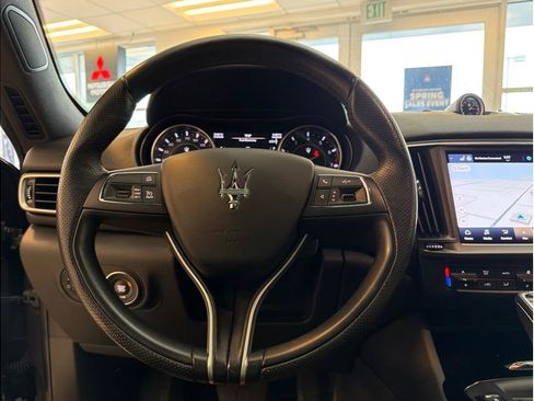 Used 2022 Maserati Levante GT AWD/4WD image 20