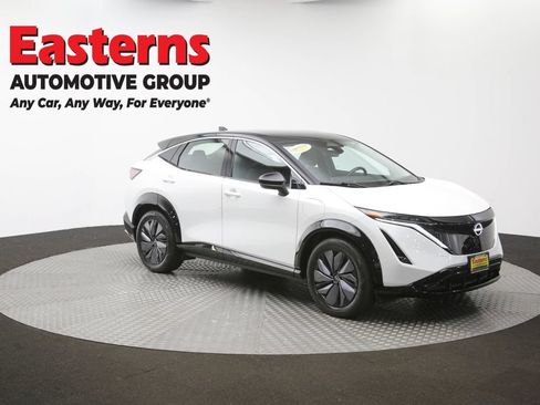 Used 2023 Nissan Ariya FWD image 42