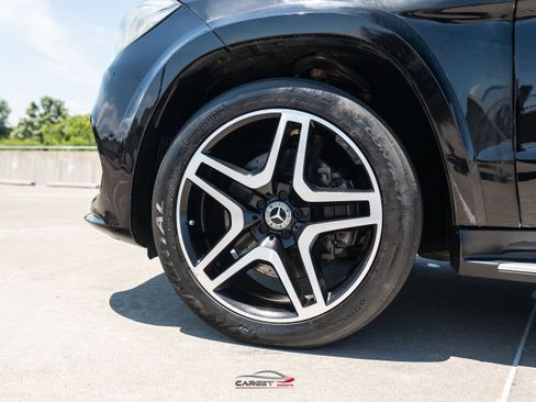 Used 2018 Mercedes-Benz GLS 550 4MATIC w/ Driver Assistance Package image 10