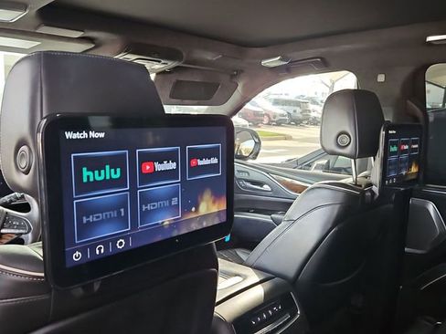 Used 2022 Cadillac Escalade ESV Sport Platinum w/ LPO, ONYX Package image 10