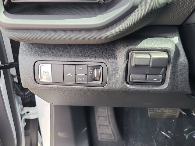 New 2026 Chevrolet Silverado EV LT w/ Plus Package AWD/4WD image 23