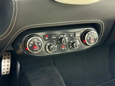 Used 2010 Ferrari 458 Italia Coupe RWD image 15