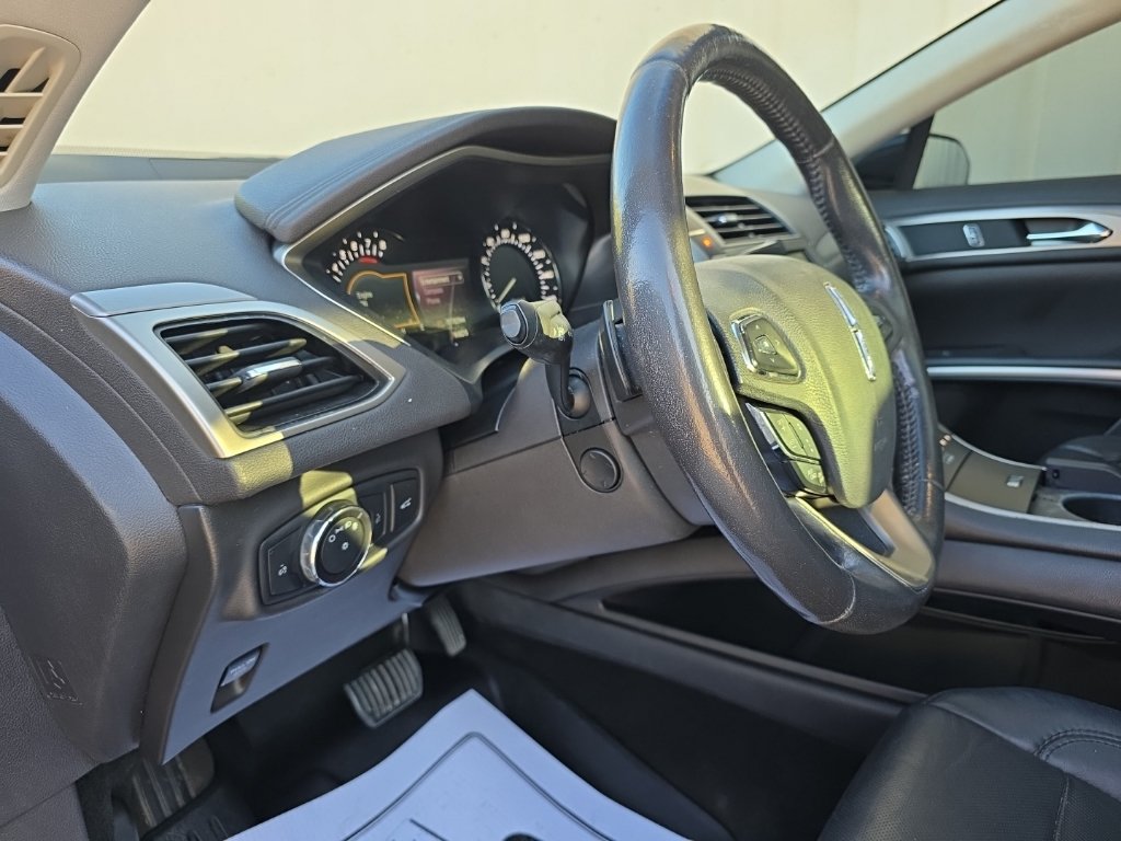 Used 2014 Lincoln MKZ AWD image 14