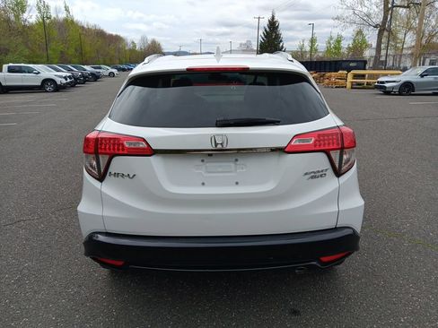 Used 2022 Honda HR-V Sport image 4