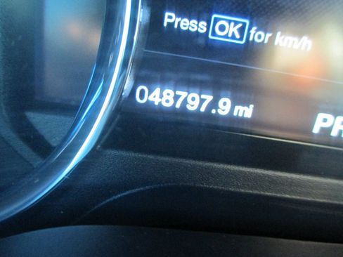 Used 2020 Ford F150 Lariat w/ Equipment Group 502A Luxury image 27