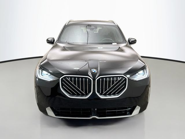 Used 2026 BMW X3 xDrive30i w/ Premium Package AWD/4WD image 2