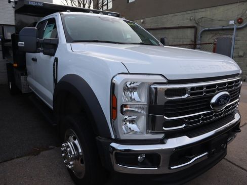 New 2026 Ford F550 4x4 Crew Cab image 12