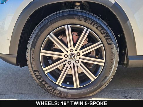 Used 2024 Mercedes-Benz GLE 350 4MATIC image 34