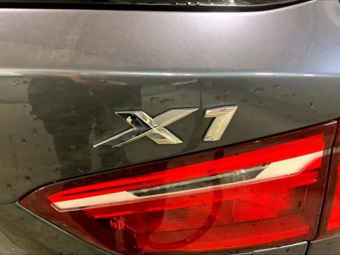 Used 2018 BMW X1 xDrive28i image 9